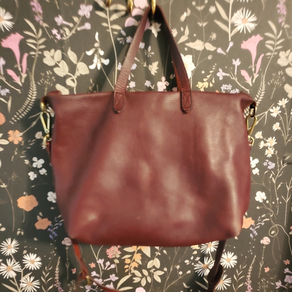 Madewell gorgeous soft burgundy leather purse with cross body strap